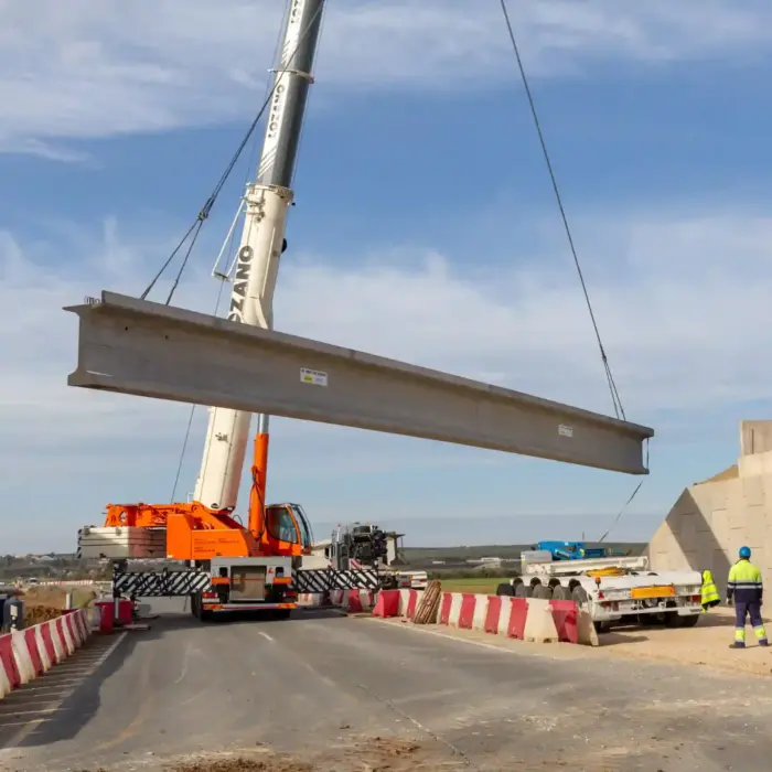 Logística de Transporte Pesado en Obra Civil en Antequera