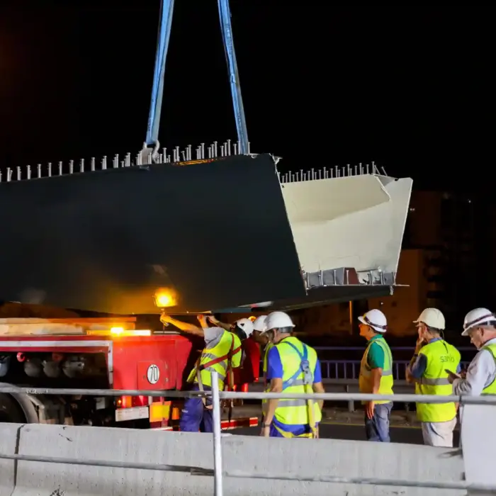 Logística de transporte de estructuras carril BUS VAO Málaga