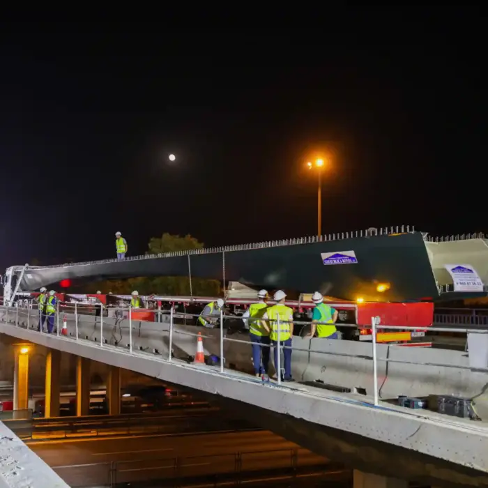 Logística y transporte de estructuras carril BUS VAO Málaga