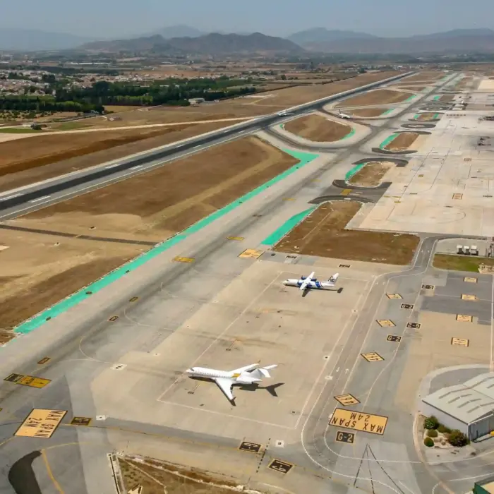 Vista Aérea de Plataforma y Terminales