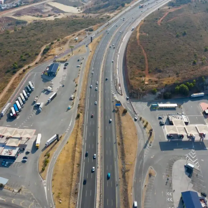Inspección aérea áreas de servicio y enlaces viales